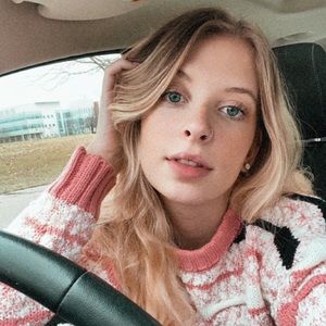 Meet your Posher, Kaitlyn